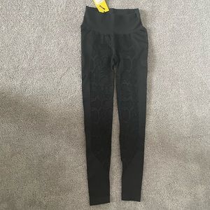 My Protein leggings NWT size small